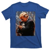 Trump Hugging An Orange Cat 2024 Make Cats Safe Again T-Shirt