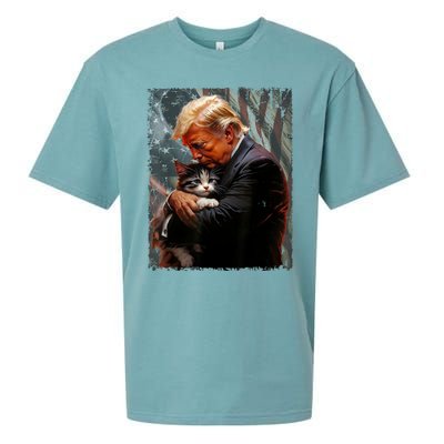 Trump Hugging An Orange Cat 2024 Make Cats Safe Again Sueded Cloud Jersey T-Shirt