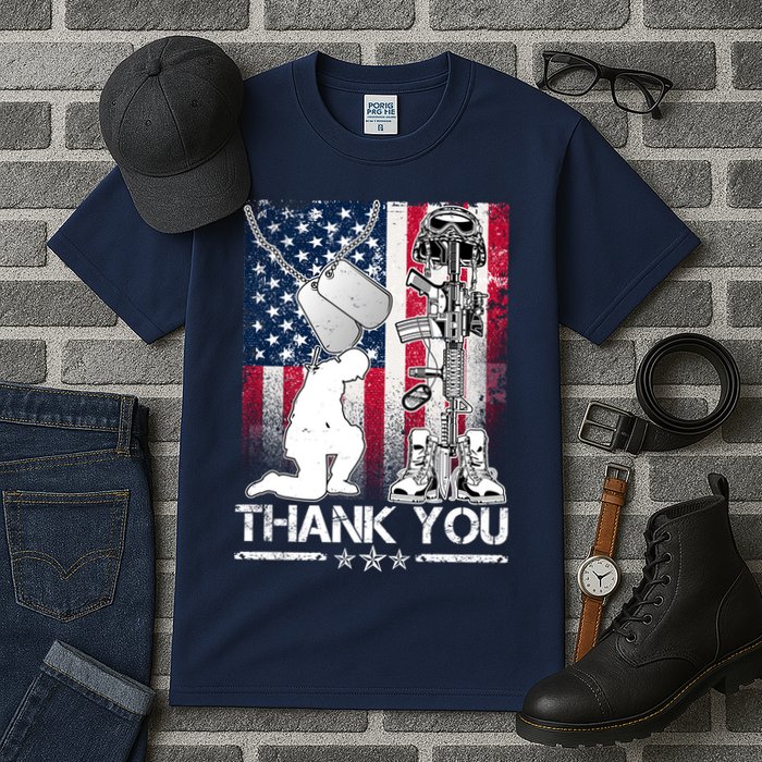 Thank You Memorial Day Distressed Flag Kneeling Soldier Tall T-Shirt