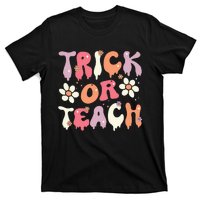 Teacher Halloween Costume Trick Or Teach Ghost Groovy 70s T-Shirt