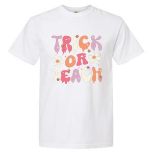 Teacher Halloween Costume Trick Or Teach Ghost Groovy 70s Garment-Dyed Heavyweight T-Shirt