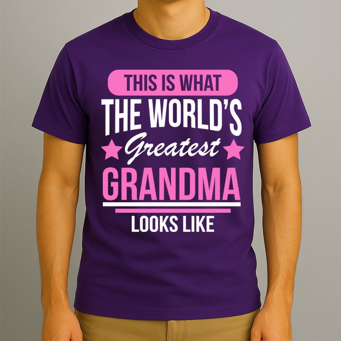 This Is What The Worlds Greatest Grandma Looks Like T-Shirt