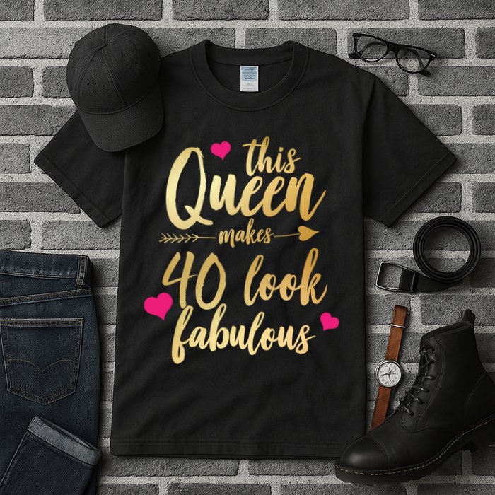 This Queen Makes 40 Look Fabulous  Tall T-Shirt