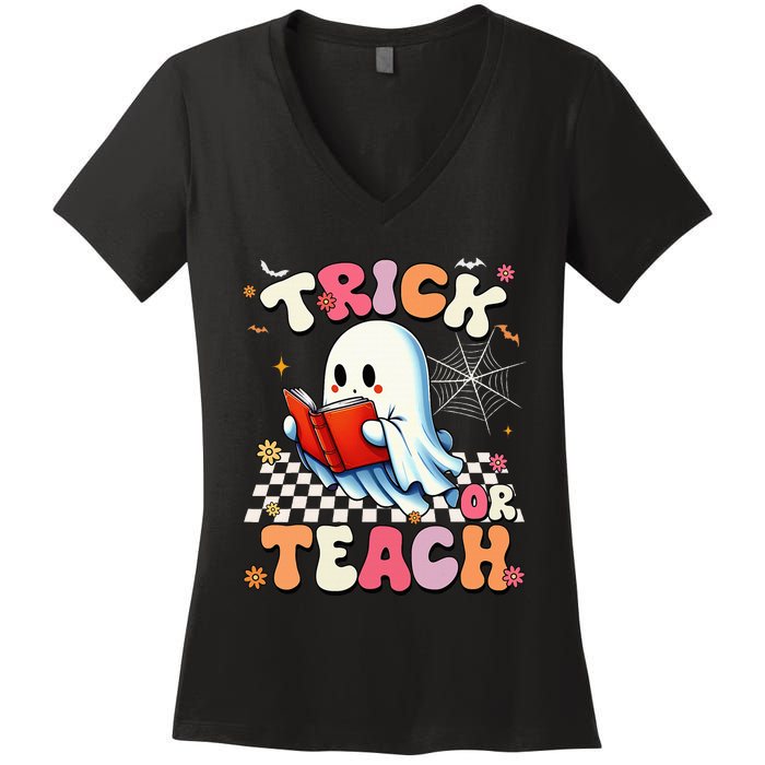 Teacher Halloween Retro Trick Or Teach Floral Ghost Women's V-Neck T-Shirt