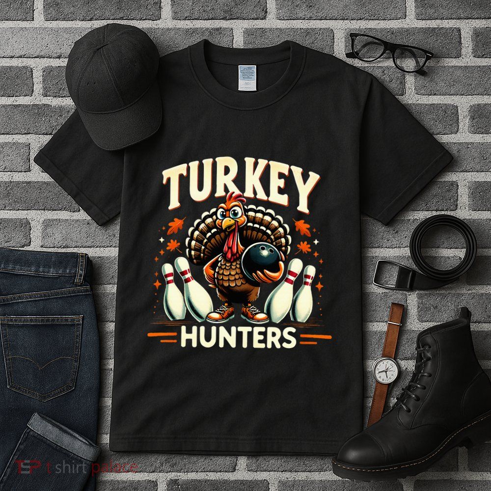 Turkey Hunters Retro Thanksgiving Bowling Lovers Tall T-Shirt