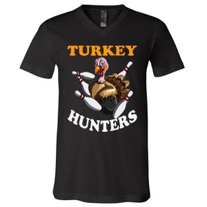 Turkey Hunters Turkey Thanksgiving Bowling Bahn Bowling V-Neck T-Shirt