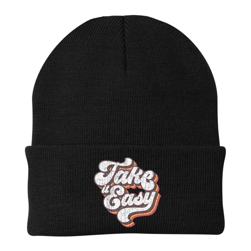 Take it Easy 70s Outfits for Vintage Aesthetic Beanie
