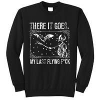 There It Goes My Last Flying Funny Halloween Skeleton Bat Tall Sweatshirt