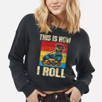 This Is How I Roll Rollerblades Skater Inline Skating Cropped Pullover Crew