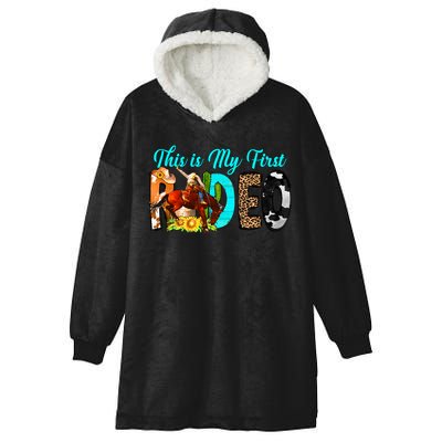 This Is My First Rodeo Country Life Howdy Hooded Wearable Blanket