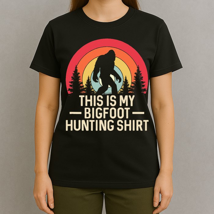 This Is My Bigfoot Hunting Squatchy Sasquatch T-Shirt