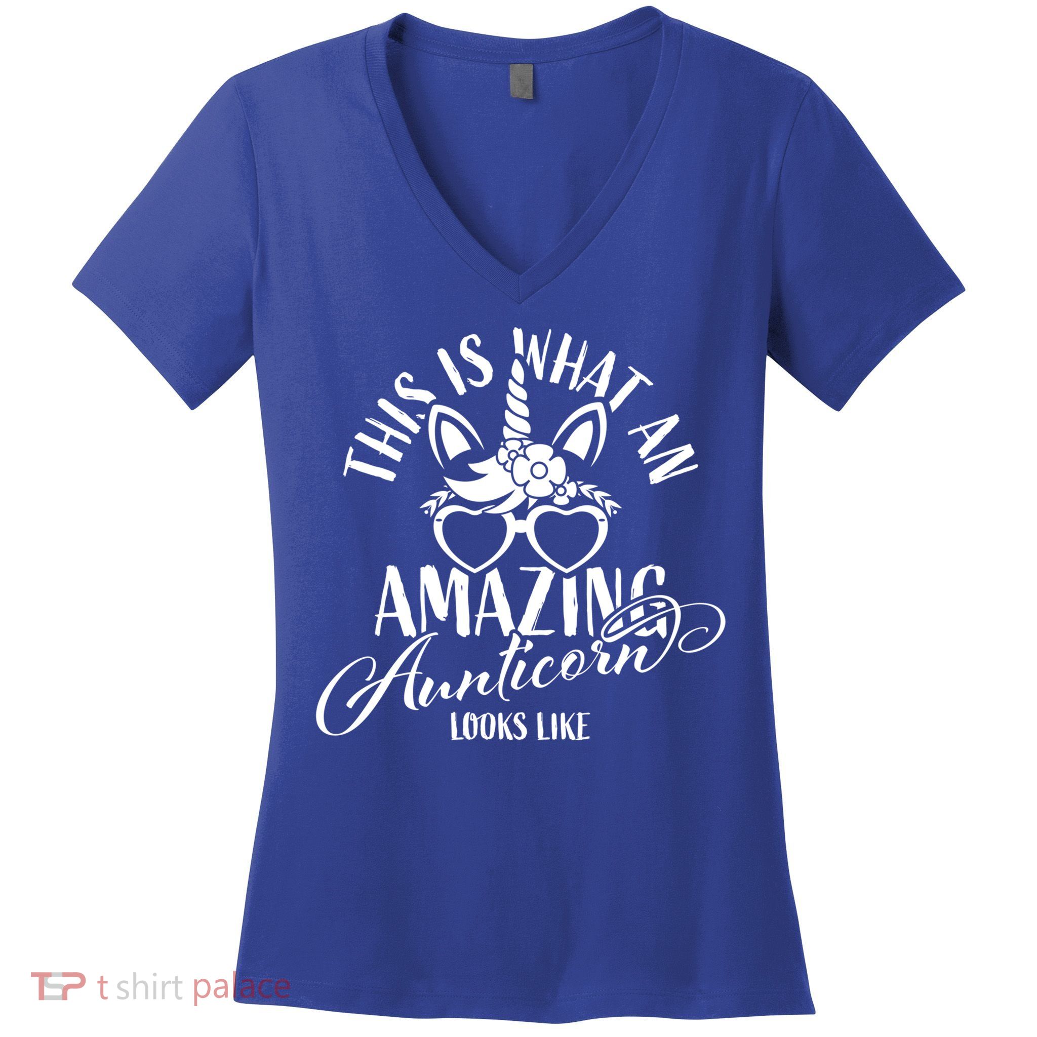 This Is What An Amazing Aunticorn Looks Like Auntie Unicorn Cool Gift Women's V-Neck T-Shirt