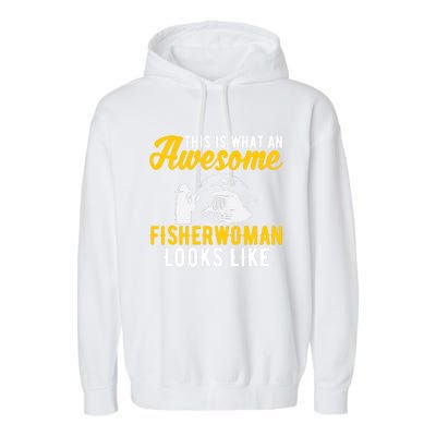 This Is What An Awesome Fisher Looks Like Fishing Mom Gift Garment-Dyed Fleece Hoodie