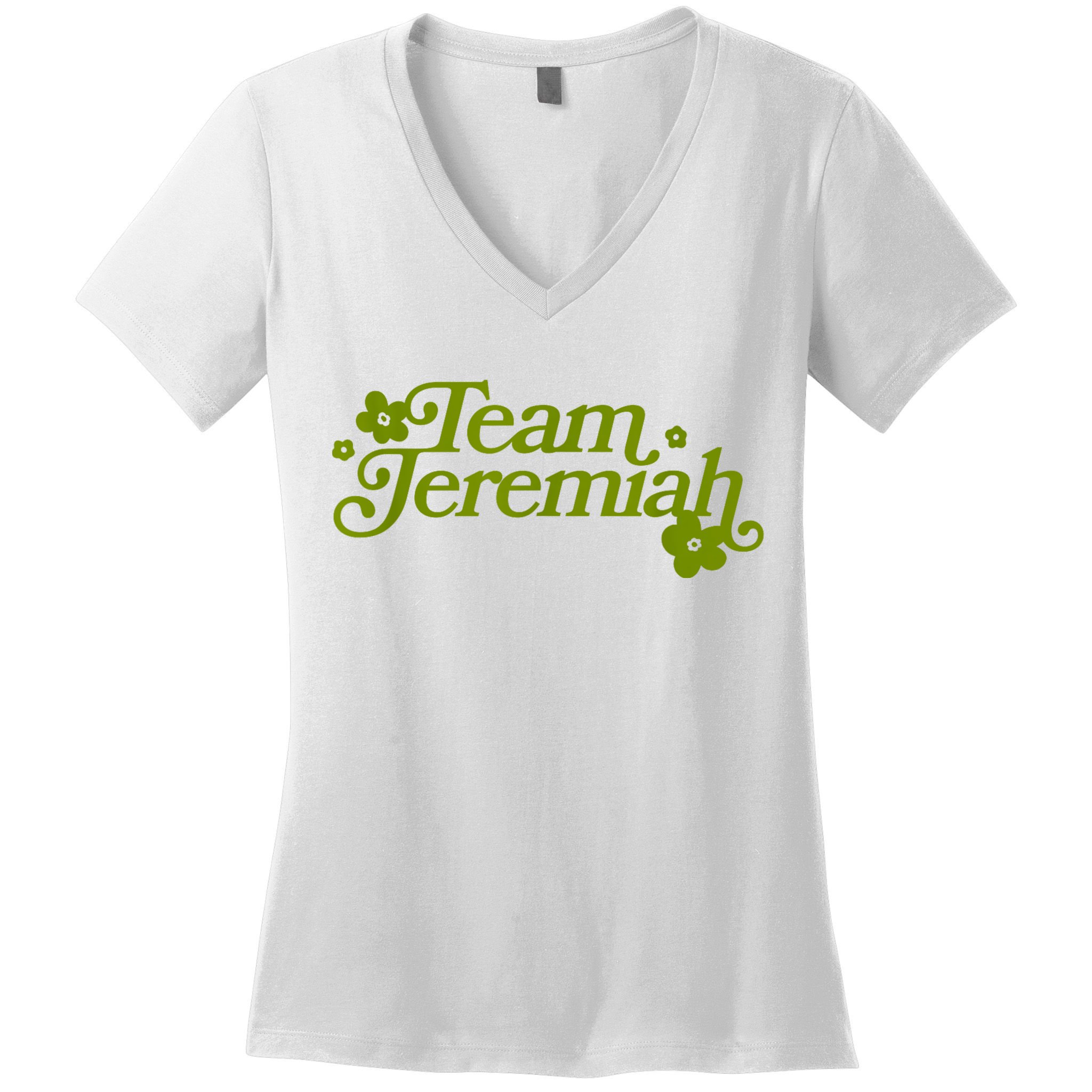 Team Jeremiah Cousins Beach Women's V-Neck T-Shirt