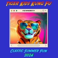 Tiger Kung Fu Summer Fun Smiling Tiger Tall T-Shirt