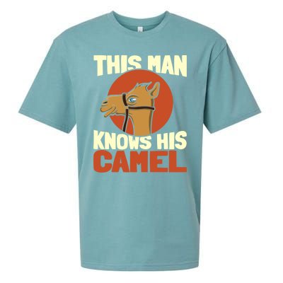 This Knows His Camels Gift Dromedary Dessert Camel Funny Gift Sueded Cloud Jersey T-Shirt