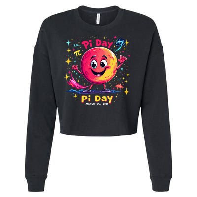 Total Lunar Eclipse pi day 3 Cropped Pullover Crew