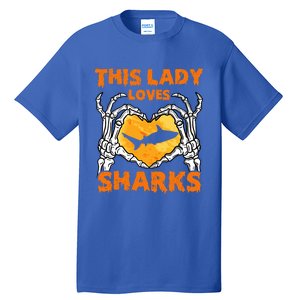 This Lady Loves Sharks Halloween Skeleton Hands Heart Great Gift Tall T-Shirt