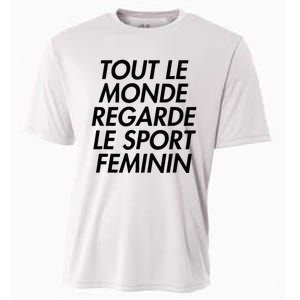 Tout Le Monde Regarde Le Sport Feminin Cooling Performance Crew T-Shirt