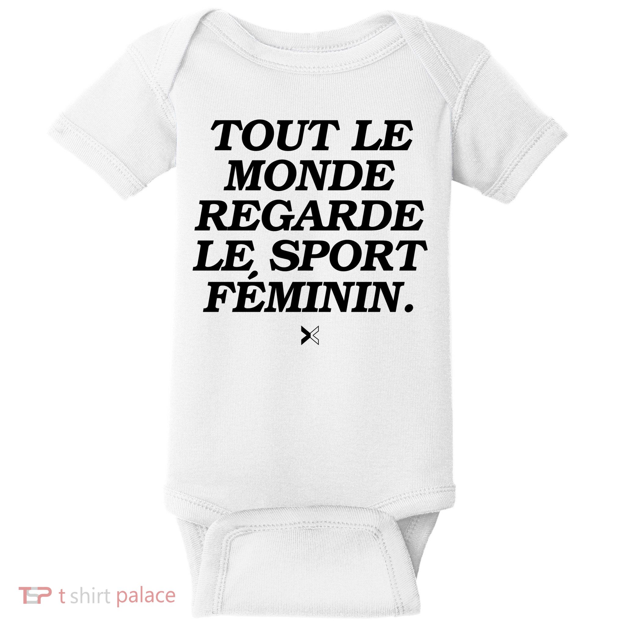 Tout Le Monde Regarde Le Sport FéMinin Baby Bodysuit