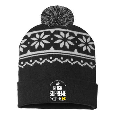 T.E.X.A.S Longhorns Vs M.I.C.H.I.G.A.N Score 3112 We Reign Supreme USA-Made Snowflake Beanie