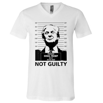 Trump Mugshot 2024 President Trump Not Guilty V-Neck T-Shirt