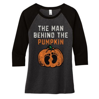 The Man Behind The Pumpkin Dad Halloween Pregnancy Reveal Women's Tri-Blend 3/4-Sleeve Raglan Shirt