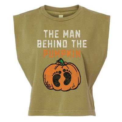 The Man Behind The Pumpkin Dad Halloween Pregnancy Reveal Garment-Dyed Women's Muscle Tee