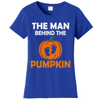 The Man Behind The Pumpkin Daddy Pregnancy Halloween Family Women's T-Shirt