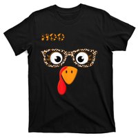 Turkey Moo Funny Cow Thanksgiving T-Shirt