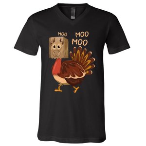 Turkey Moo IM A Cow Fake Cow Funny Thanksgiving V-Neck T-Shirt