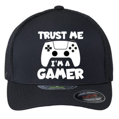 Trust Me I´m A Gamer Online Clothes Computer Video Game Geek Gift Flexfit Unipanel Trucker Cap