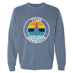 Tyler Minnesota Mn Usa City Pride Retro Sunset Gift Garment-Dyed Sweatshirt