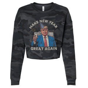 Trump Make New Year Great Again Happy New Years Eve Day 2025 Cropped Pullover Crew