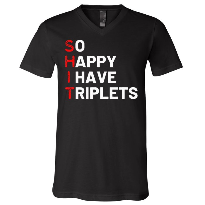 Triplet Mom Of Triplets Funny Triplet Mama Triplet Dad V-Neck T-Shirt