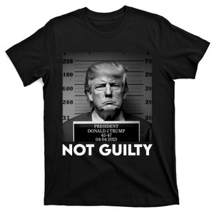 Trump Mug Shot, Trump Not Guilty Pro Trump Supporter T-Shirt