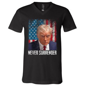 Trump Mug Shot Donald Trump Mug Shot Never Surrender V-Neck T-Shirt