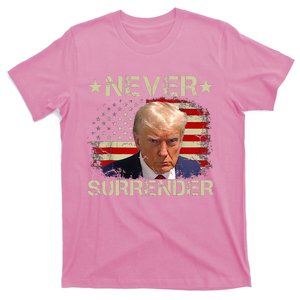 Trump Mug Shot Never Surrender Pro Trump American Flag T-Shirt