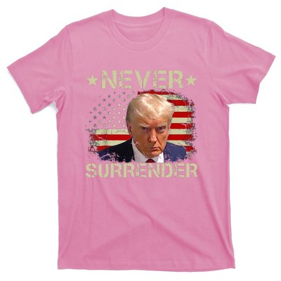 Trump Mug Shot Never Surrender Pro Trump American Flag T-Shirt