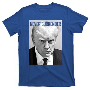 Trump Mug Shot Donald Trump Mug Shot Never Surrender T-Shirt