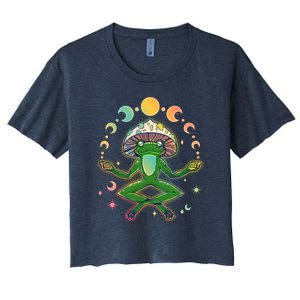 Trippy Meditating Yoga Mushroom Frog Toad Women's Crop Top Tee