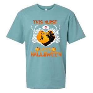 This Nurse Loves Halloween Skeleton Hand Heart Gift Sueded Cloud Jersey T-Shirt