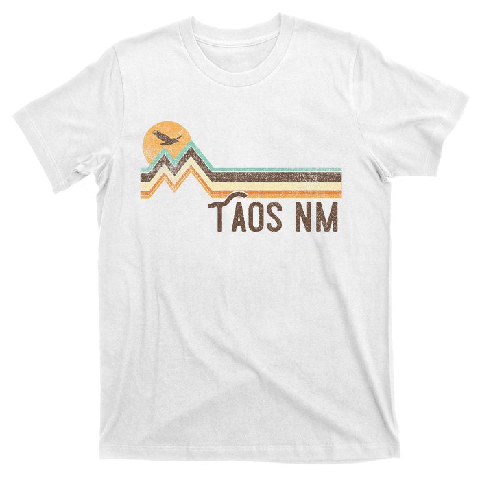 Taos New Mexico 70s 80s Retro Style Vintage Distressed Gift T-Shirt