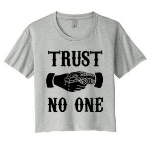 Trust No One Women's Crop Top Tee