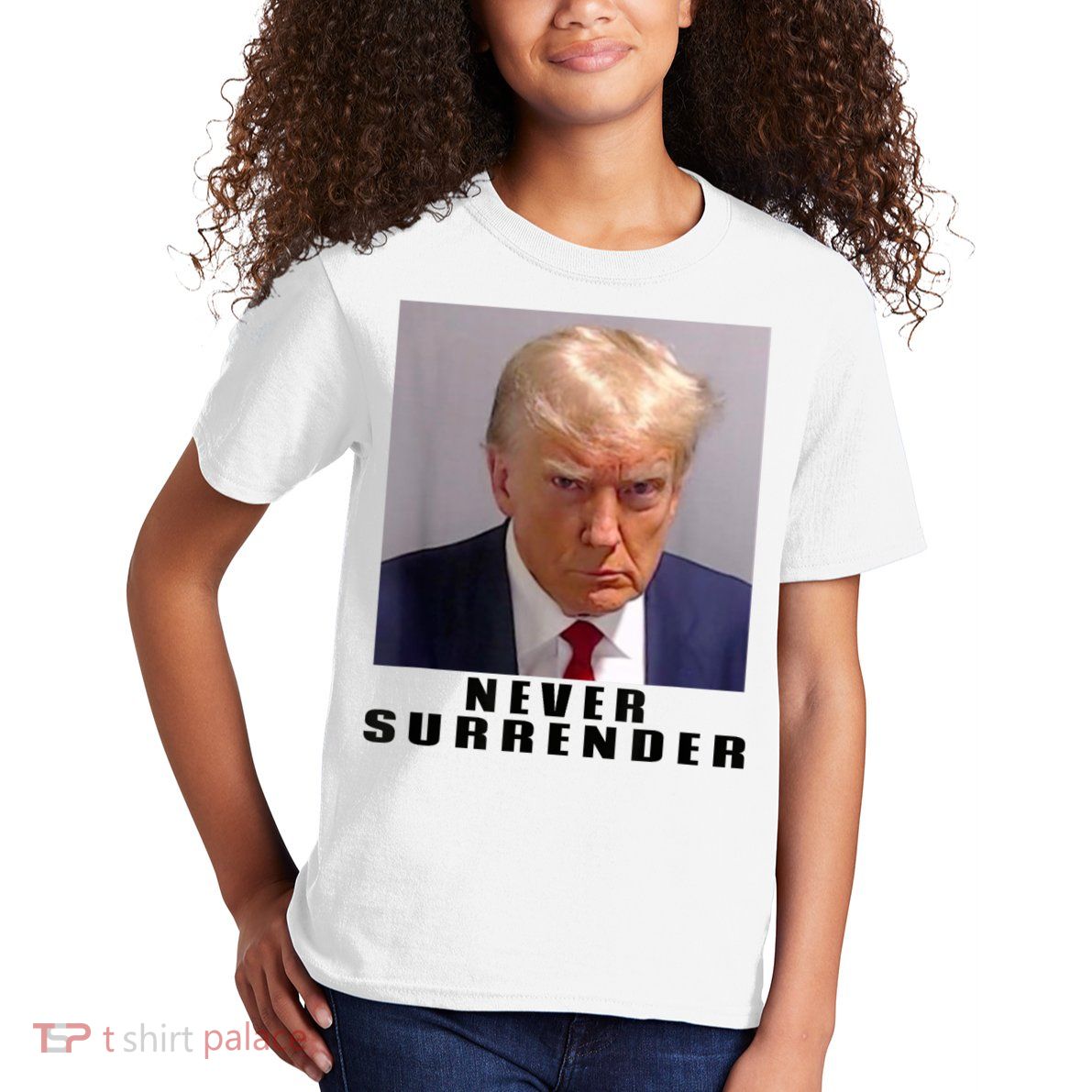 Trump never surrender Donald Trump Mugshot 2024 Kids T-Shirt