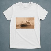 Titanic Original Photo Sepia 1912 T-Shirt