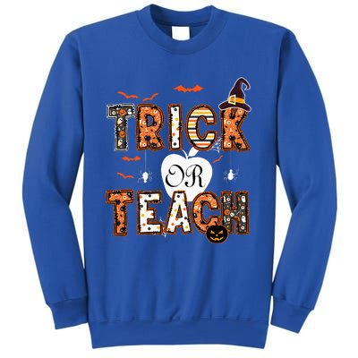 Trick Or Teach Retro Halloween Teacher Costume Sweatshirt