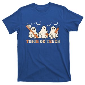 Trick Or Teeth Toothbrush Funny Boo Retro Pumpkin Halloween Gift T-Shirt