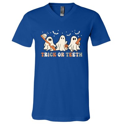 Trick Or Teeth Toothbrush Funny Boo Retro Pumpkin Halloween Gift V-Neck T-Shirt