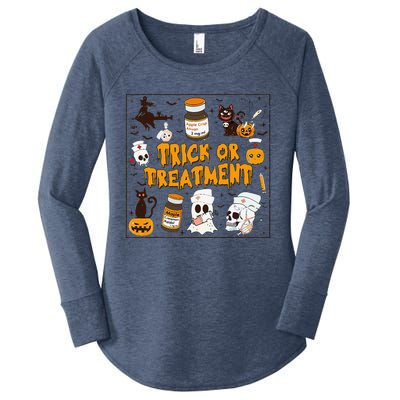 Trick Or Treatment Halloween Nurse Retro Vintage Clothing Women's Perfect Tri Tunic Long Sleeve Shirt